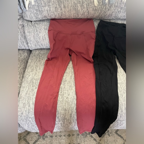 4 Pairs Of Leggings - Picture 2 of 6